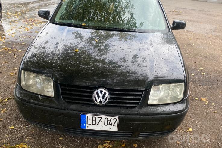 Volkswagen Jetta 4 generation Sedan