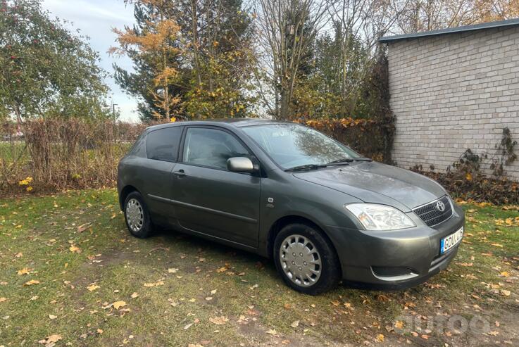 Toyota Corolla E120 Hatchback 3-doors