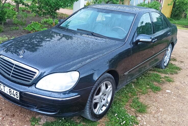 Mercedes-Benz S-Class W220 [restyling] Sedan 4-doors