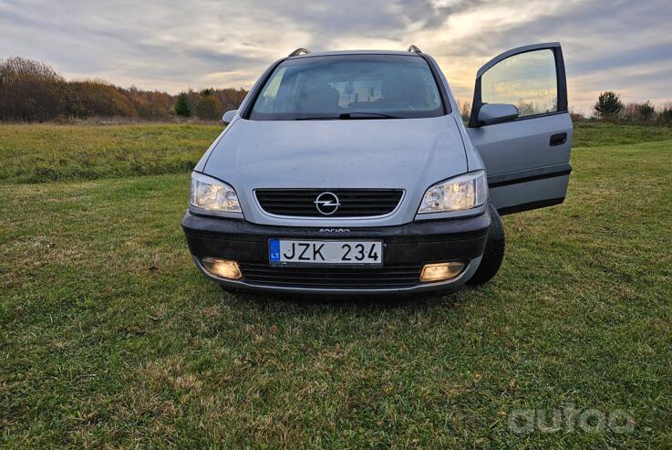 Opel Zafira A Minivan 5-doors