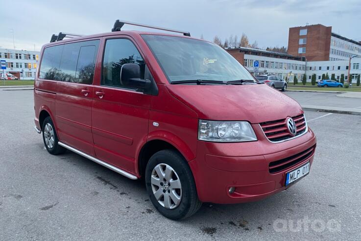 Volkswagen Multivan T5 Minivan