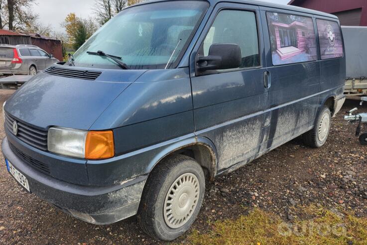 Volkswagen Caravelle T4 Minivan