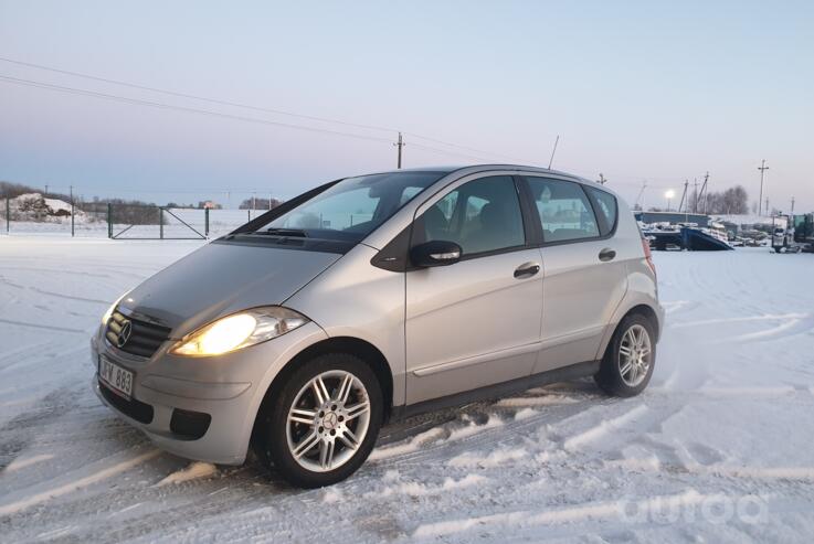 Mercedes-Benz A-Class W169 Hatchback 5-doors