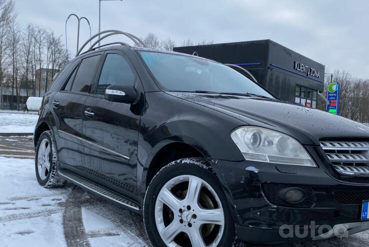 Mercedes-Benz M-Class W164 Crossover 5-doors