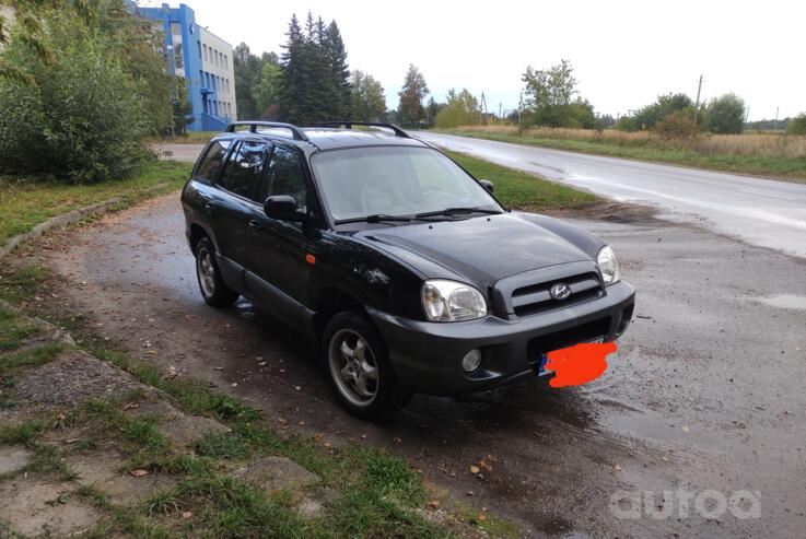 Hyundai Santa Fe CM Crossover