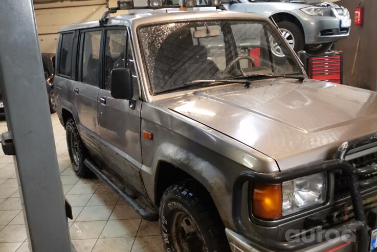 Isuzu Trooper 1 generation SUV