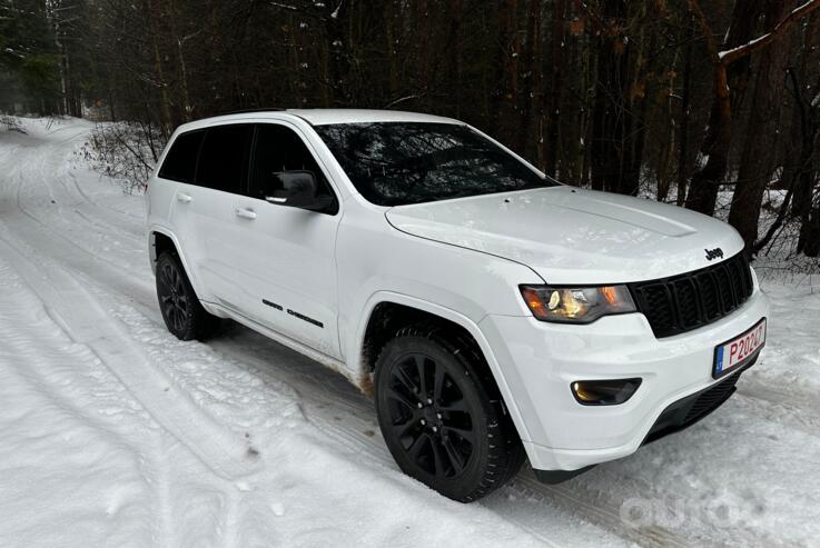 Jeep Grand Cherokee WK2 [restyling] SUV 5-doors