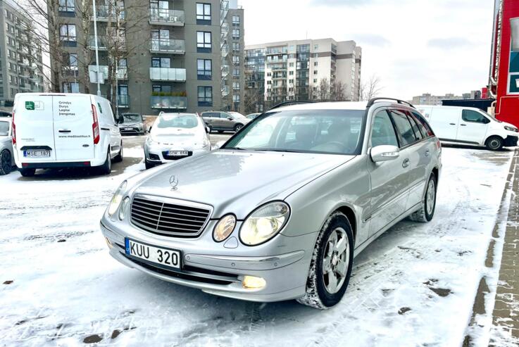 Mercedes-Benz E-Class W211/S211 wagon 5-doors