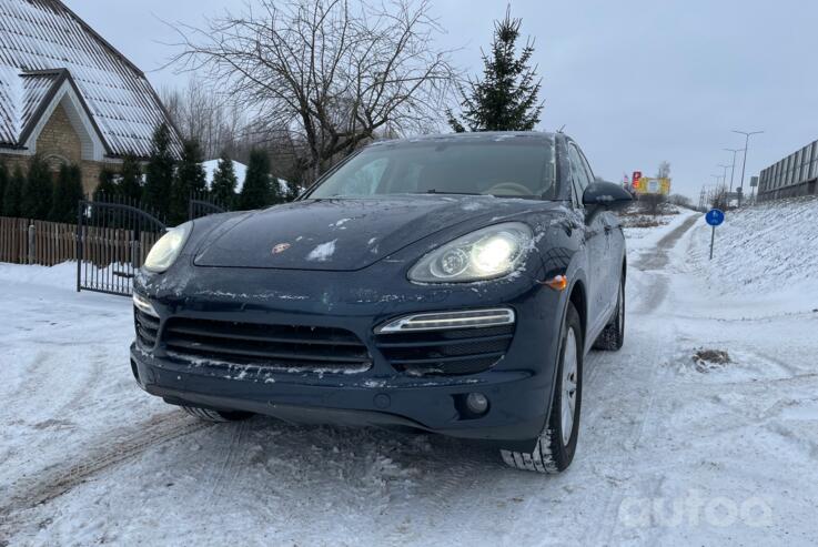Porsche Cayenne 958 Crossover