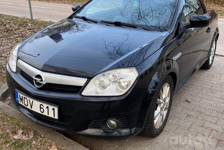 Opel Tigra 2 generation Twin Top cabriolet