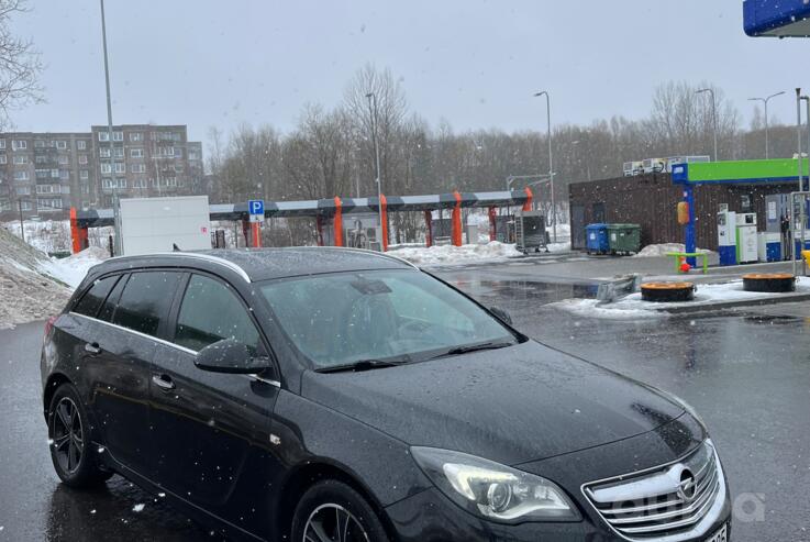 Opel Insignia A Sports Tourer OPC wagon 5-doors