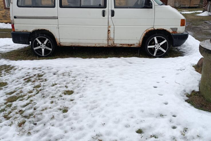 Volkswagen Transporter T4 Minivan 4-doors
