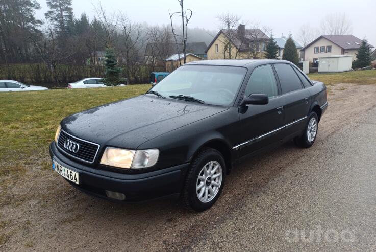 Audi 100 4A/C4 Sedan
