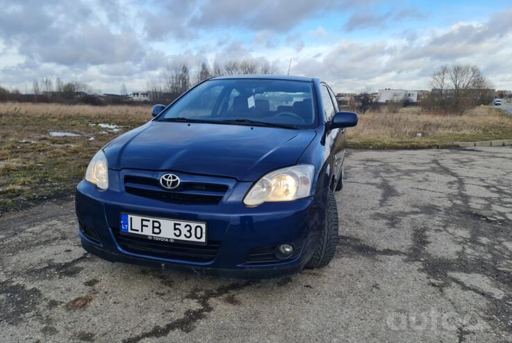 Toyota Corolla E120 Hatchback 3-doors