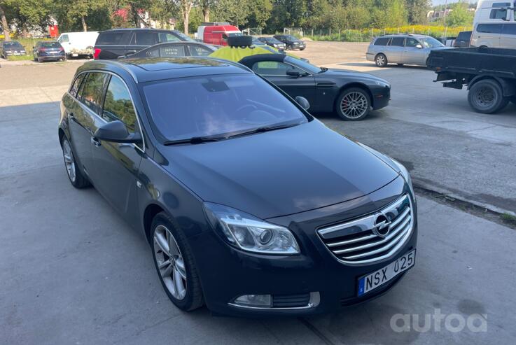 Opel Insignia A Sports Tourer wagon 5-doors