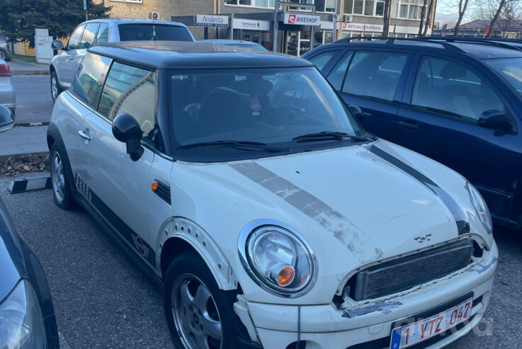 Mini Cooper R56 Hatchback