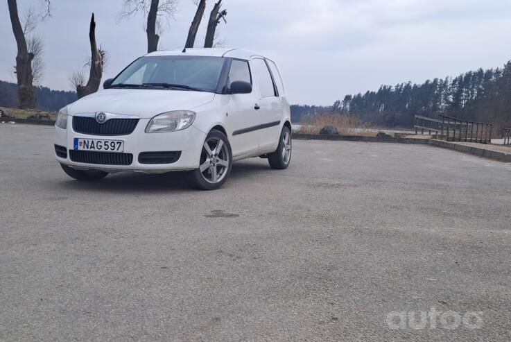 Skoda Praktik
