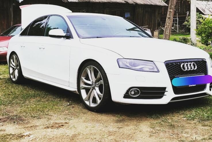 Audi S4 B8/8K Sedan