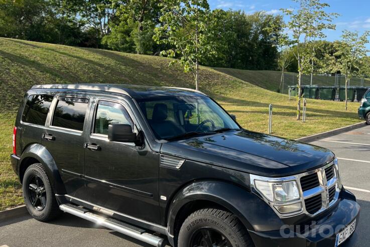 Dodge Nitro 1 generation SUV