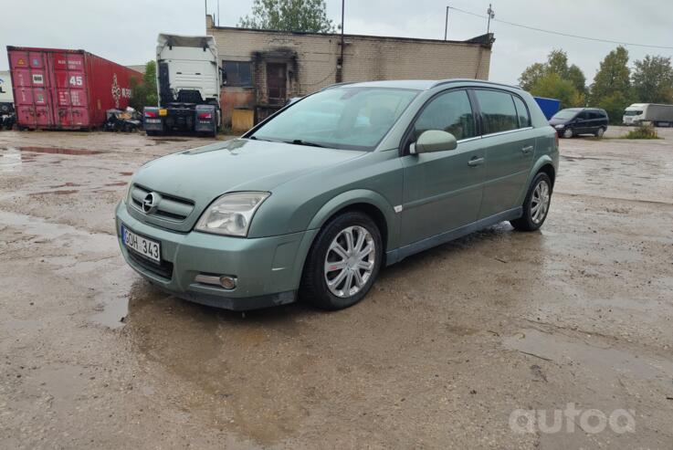 Opel Signum C Hatchback