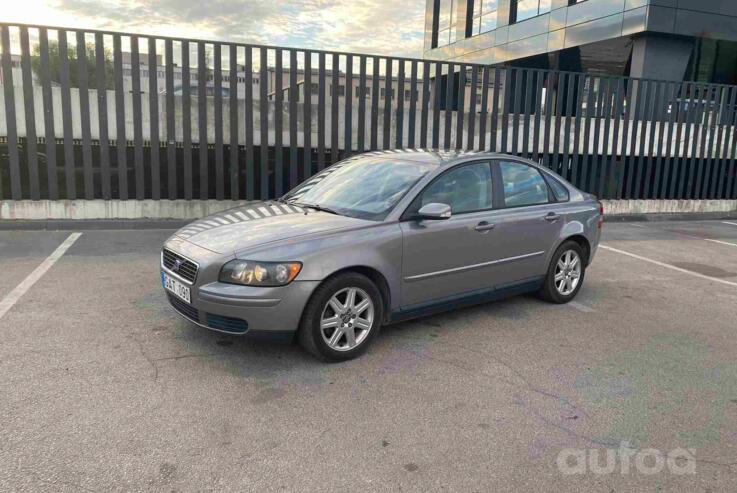 Volvo S40