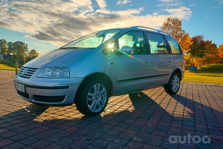 Volkswagen Sharan 1 generation [2th restyling] Minivan