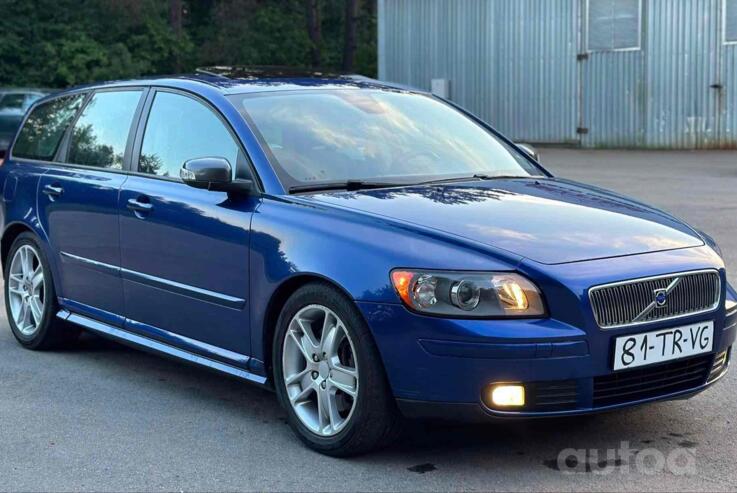 Volvo V50