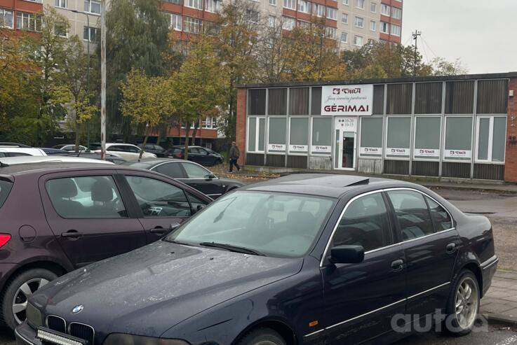 BMW 5 Series E39 Sedan 4-doors