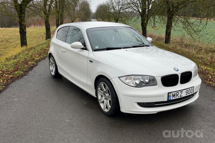 BMW 1 Series E81/E82/E87/E88 [restyling] Hatchback 3-doors