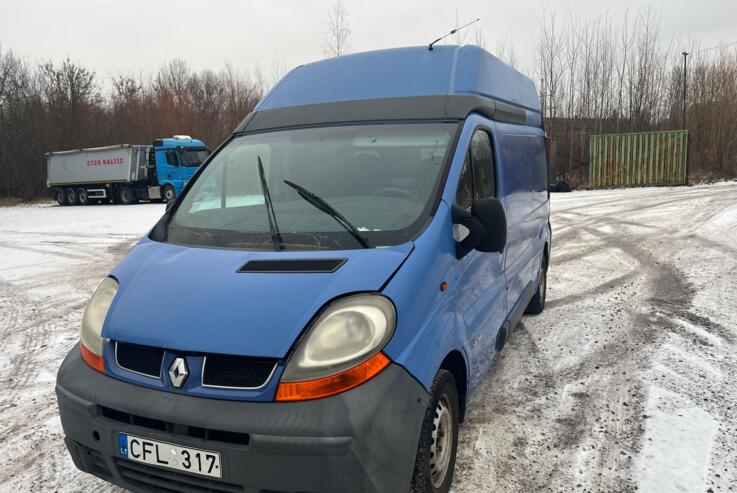 Renault Trafic 2 generation Minivan