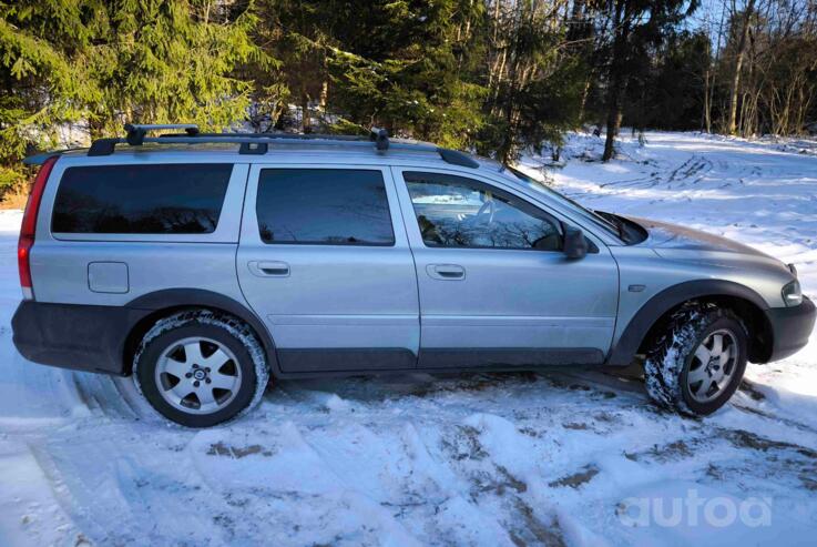 Volvo XC70