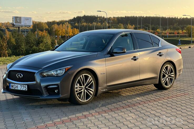 Infiniti Q50 1 generation Sedan
