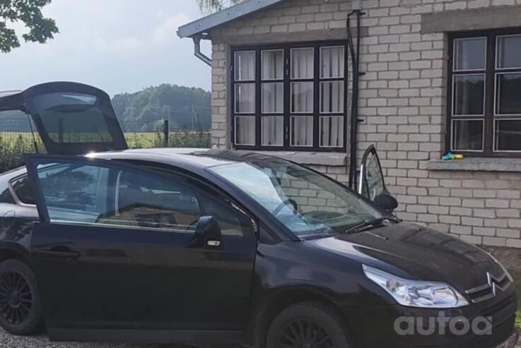 Citroen C4 1 generation Hatchback 3-doors