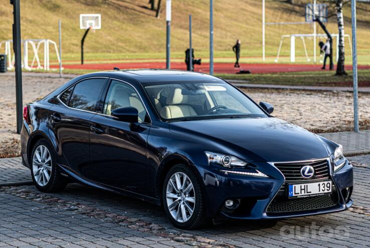 Lexus IS XE30 Sedan 4-doors