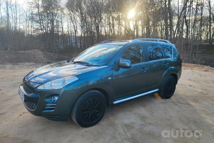 Peugeot 4007 1 generation Crossover