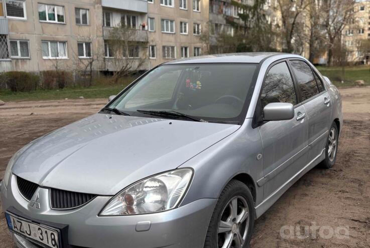 Mitsubishi Lancer