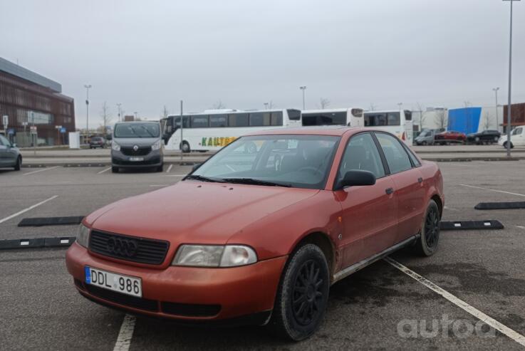 Audi A4 B5 [restyling] Sedan