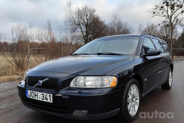 Volvo V70 2 generation [restyling] wagon 5-doors