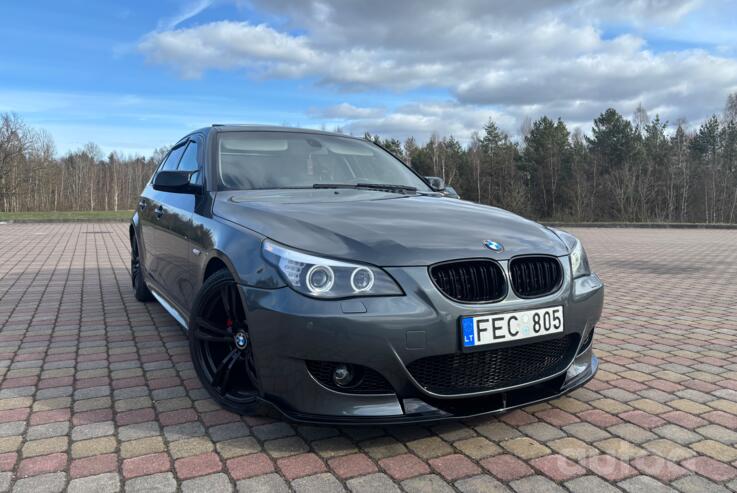 BMW 5 Series E60/E61 Sedan