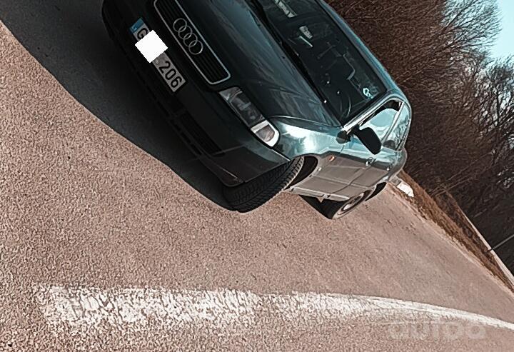 Audi A4 B5 Sedan