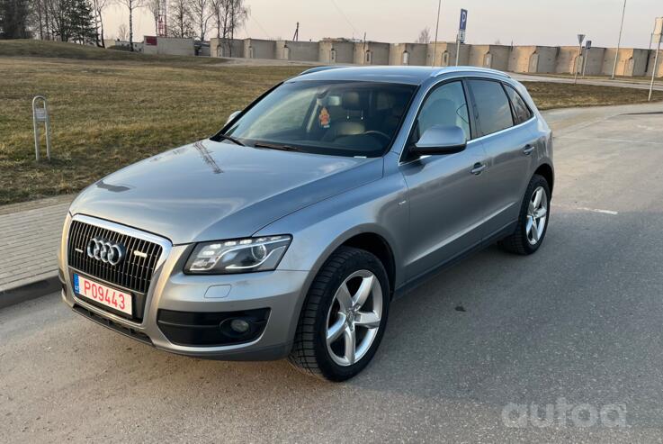 Audi Q5 8R Crossover