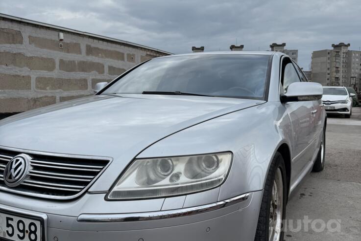 Volkswagen Phaeton 1 generation Sedan