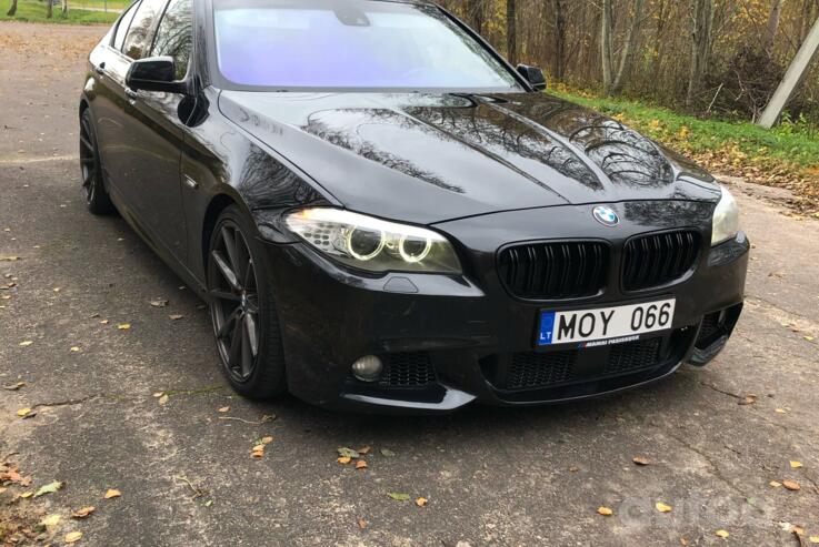 BMW 5 Series F07/F10/F11 Sedan