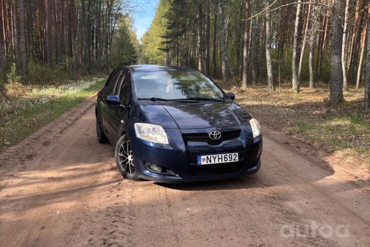 Toyota Auris 1 generation Hatchback 5-doors