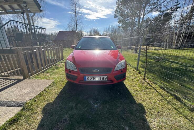 Ford Focus 2 generation Hatchback 3-doors