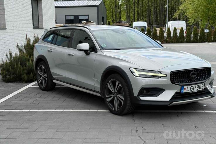 Volvo V60 Cross Country