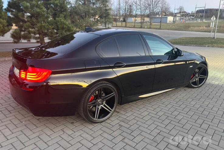 BMW 5 Series F07/F10/F11 Sedan