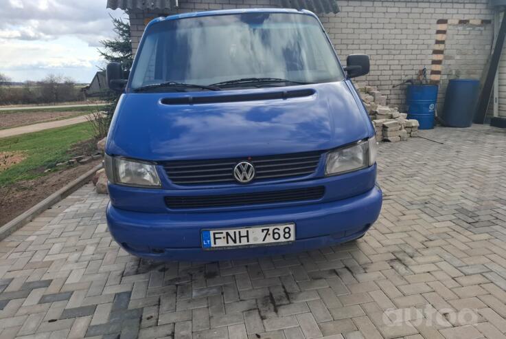 Volkswagen Caravelle T4 Minivan