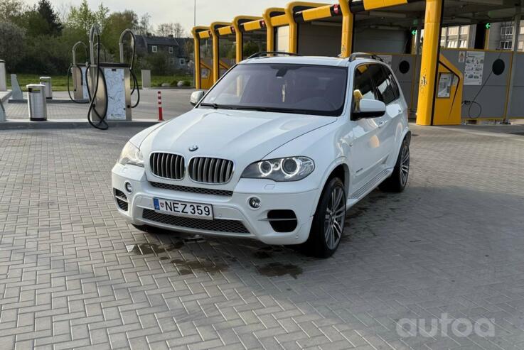 BMW X5 E70 [restyling] Crossover