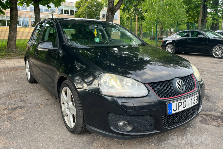 Volkswagen Golf 5 generation Hatchback 5-doors
